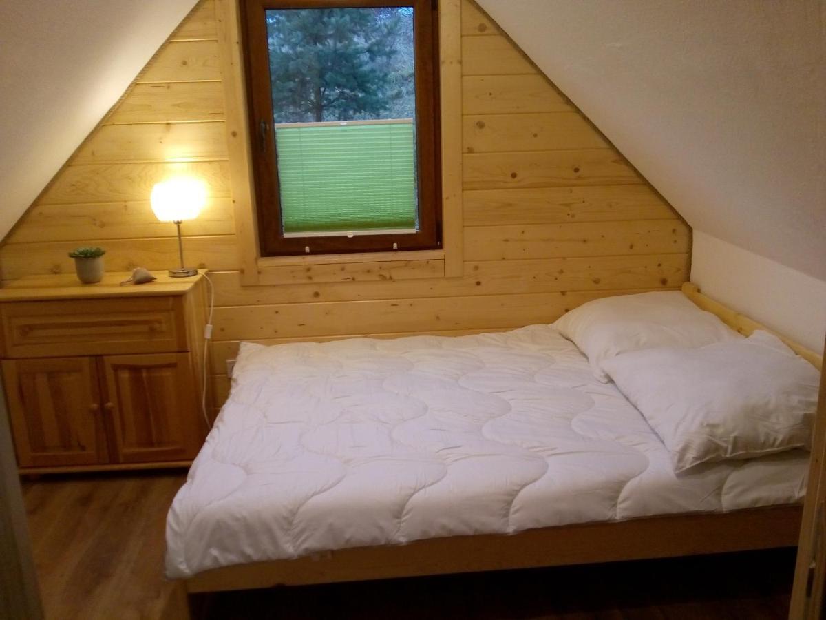 Domek I Apartamenty Stokrotka Криница-Здруй Екстериор снимка