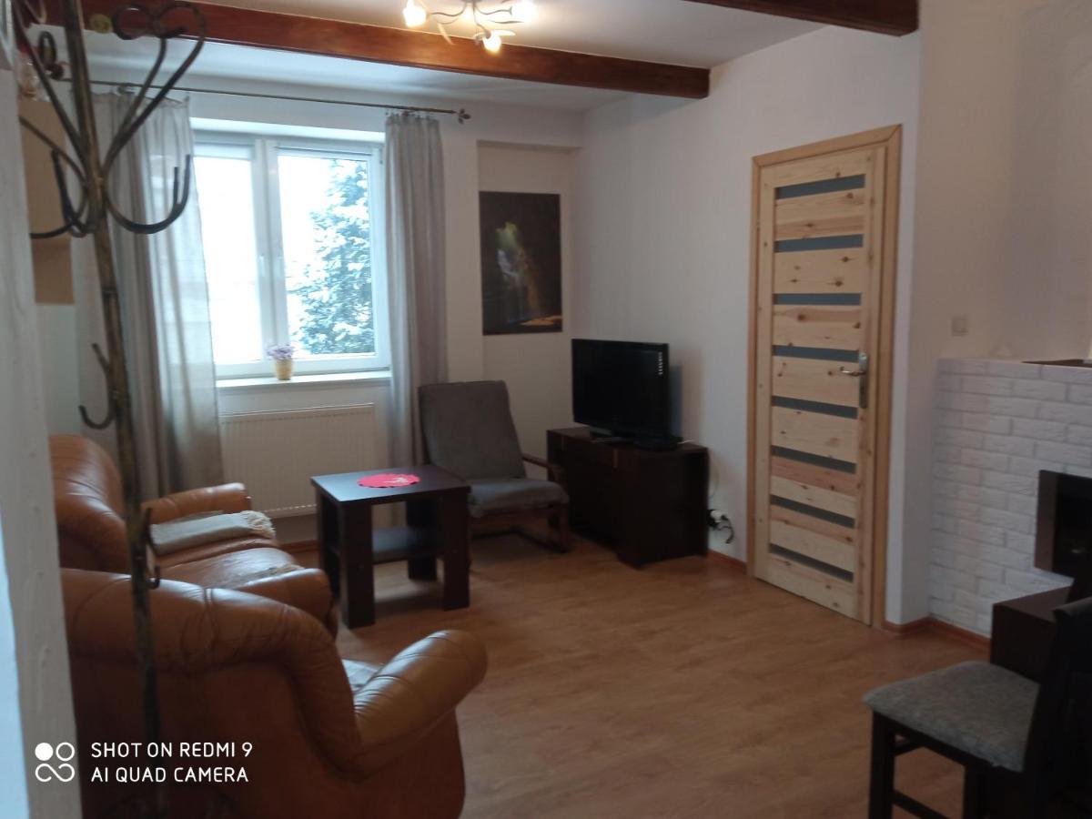 Domek I Apartamenty Stokrotka Криница-Здруй Екстериор снимка