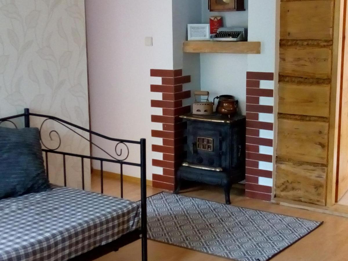 Domek I Apartamenty Stokrotka Криница-Здруй Екстериор снимка